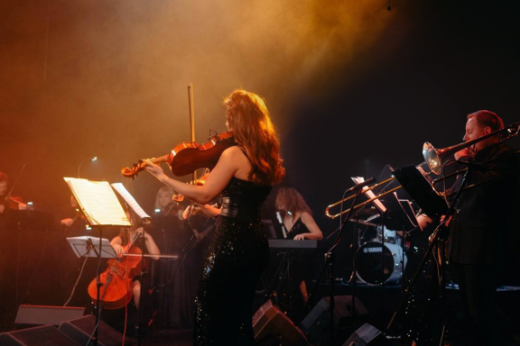 &Icy;&mcy;&mcy;&iecy;&rcy;&scy;&icy;&vcy;&ncy;&ocy;&iecy; &shcy;&ocy;&ucy;&period; &Rcy;&ocy;&kcy;-&Scy;&icy;&mcy;&fcy;&ocy;&ncy;&icy;&yacy;&period; &Pcy;&ocy;&jcy; &scy; &ncy;&acy;&mcy;&icy;&period; Orchestra of New Time